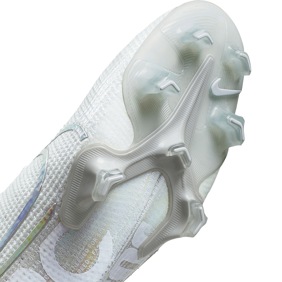 Buty piłkarskie Nike Mercurial Vapor 13 Elite FG AQ4176 100 - obrazek 4