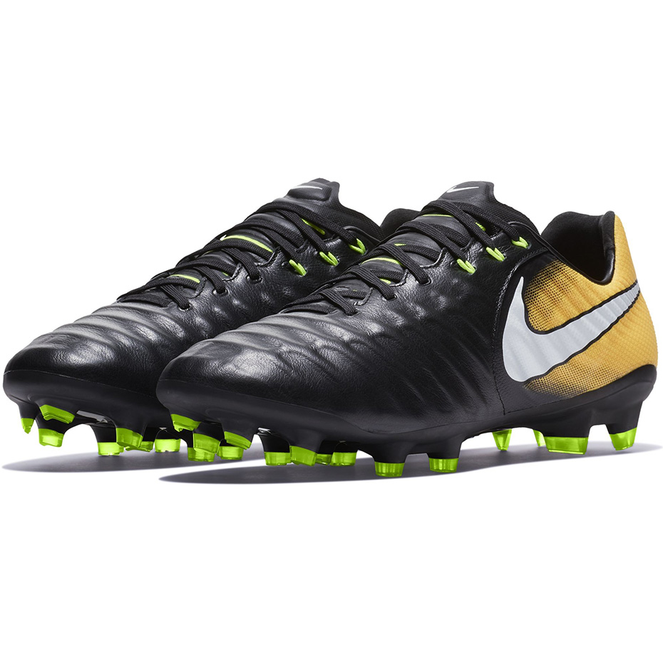 Buty piłkarskie Nike Tiempo Ligera IV FG JR 897725 008 - obrazek 4