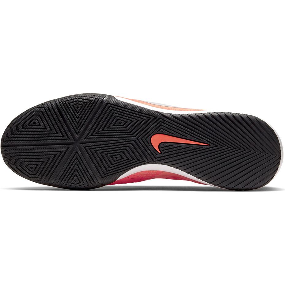 Buty piłkarskie Nike Phantom Venom Academy IC AO0570 810 - obrazek 6