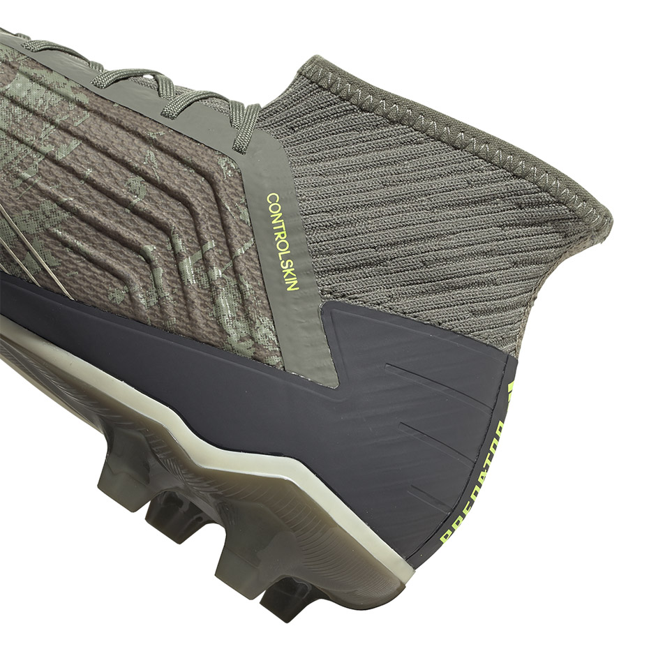 Buty piłkarskie adidas Predator 19.2 FG EF8207 - obrazek 5