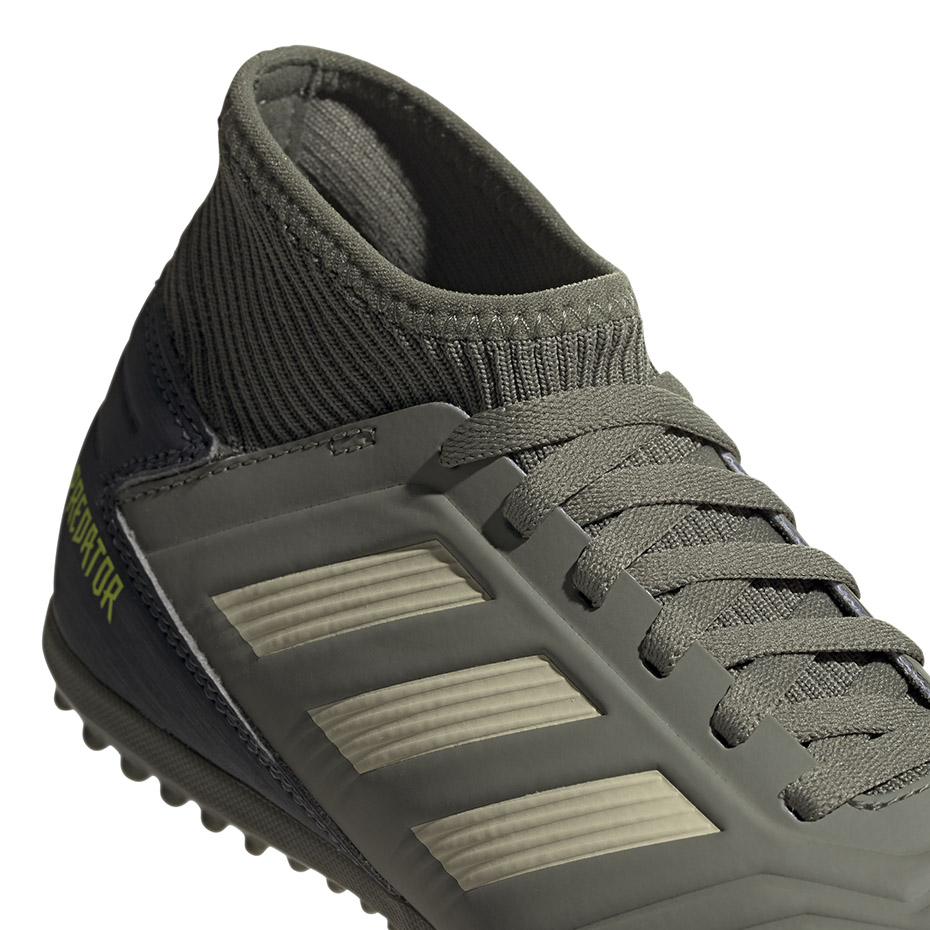 Buty piłkarskie adidas Predator 19.3 TF JR EF8220 - obrazek 4