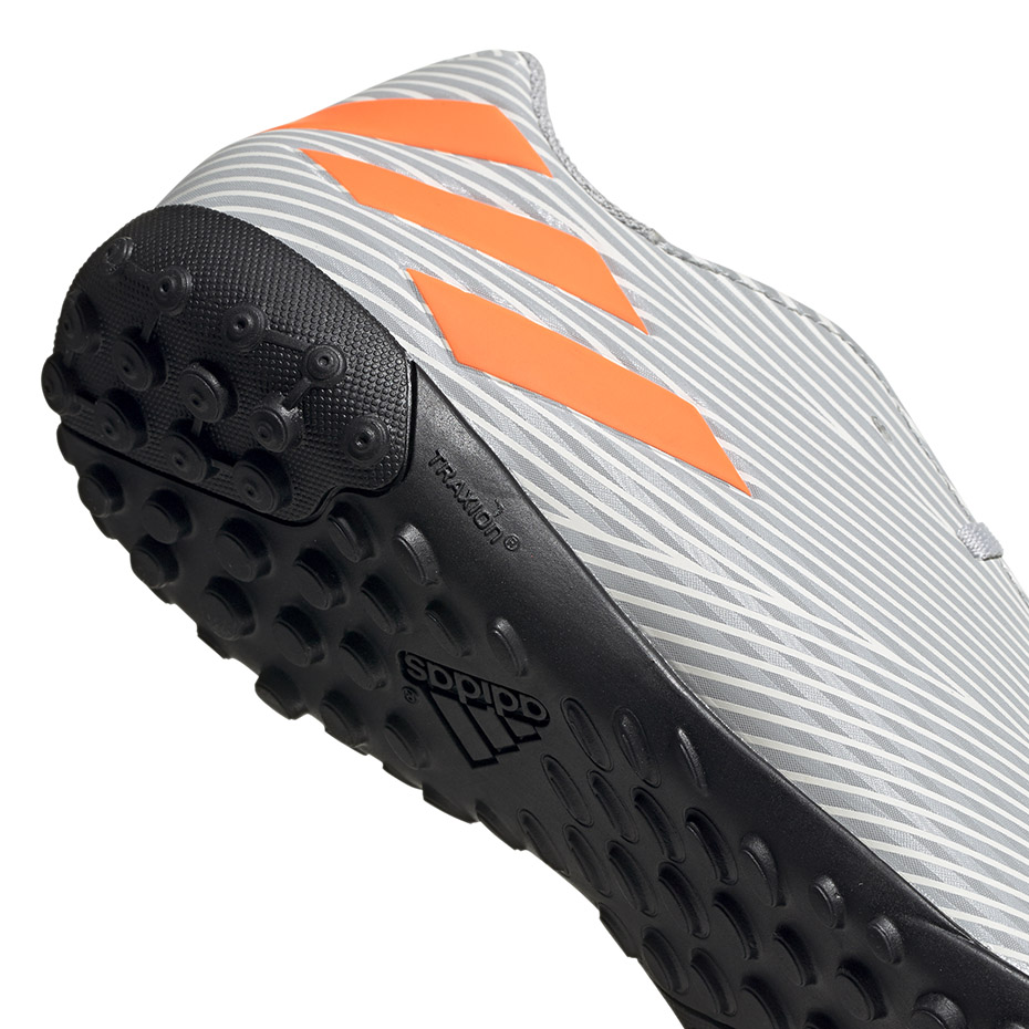 Buty piłkarskie adidas Nemeziz 19.4 TF szare EF8294 - obrazek 5