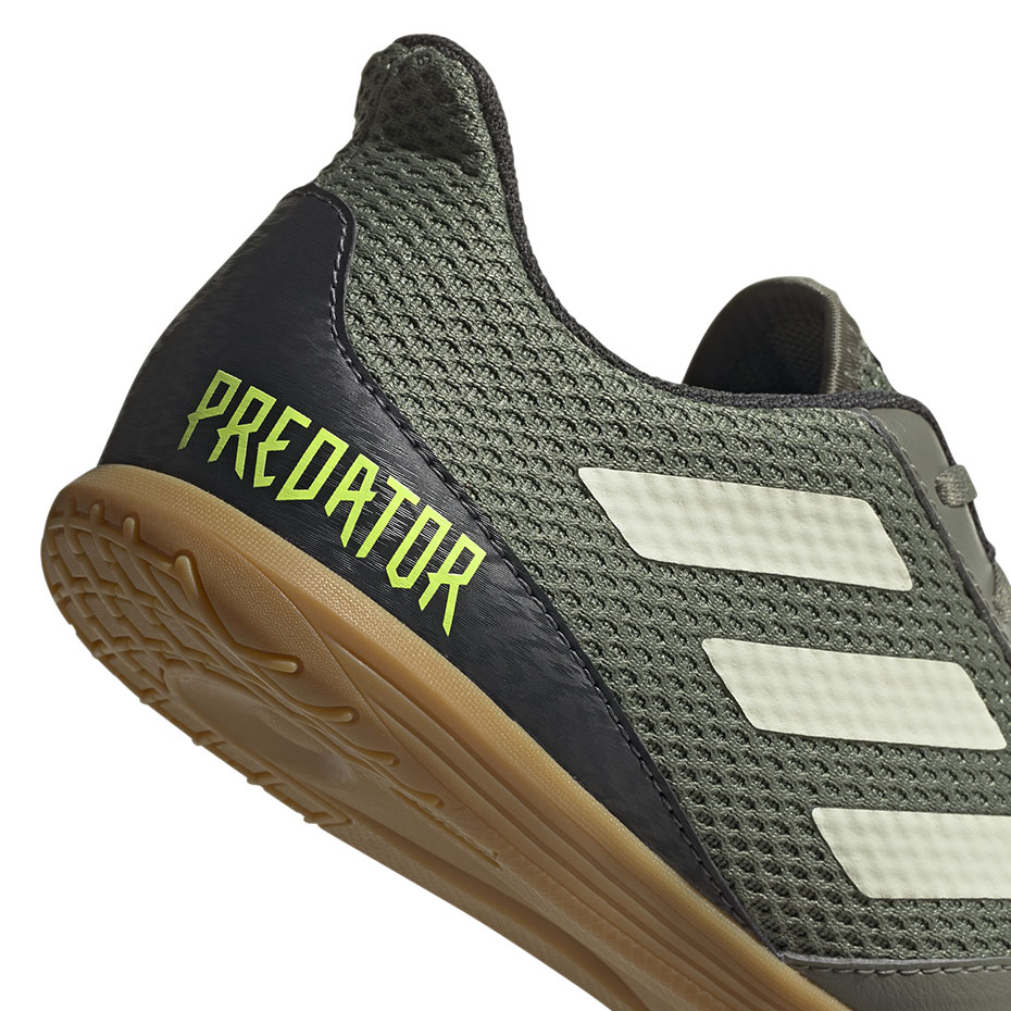 Buty piłkarskie adidas Predator 19.4 IN EF8216 - obrazek 5