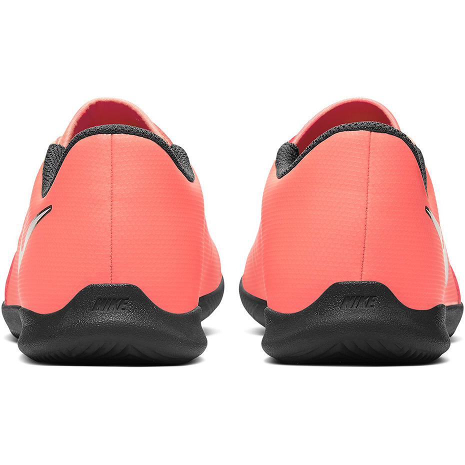 Buty piłkarskie Nike Phantom Venom Club IC JUNIOR AO0399 810 - obrazek 4