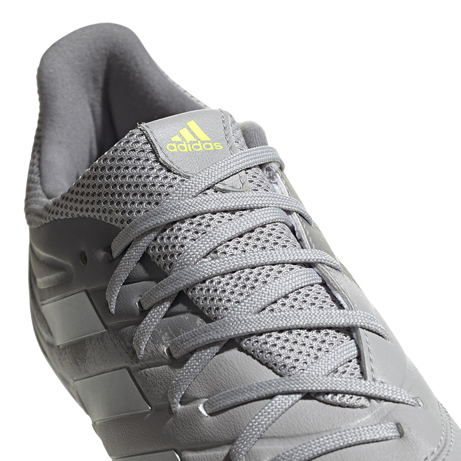 Buty piłkarskie adidas Copa 20.3 FG EF8329 - obrazek 4