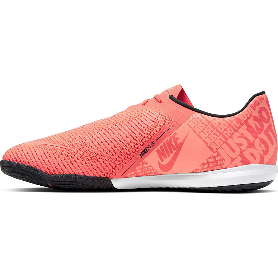 Buty piłkarskie Nike Zoom Phantom Venom Pro IC BQ7496 810 - obrazek 3