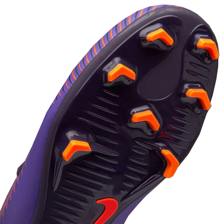 Buty piłkarskie Nike Mercurial Vapor XI FG JR 831945 585 - obrazek 7