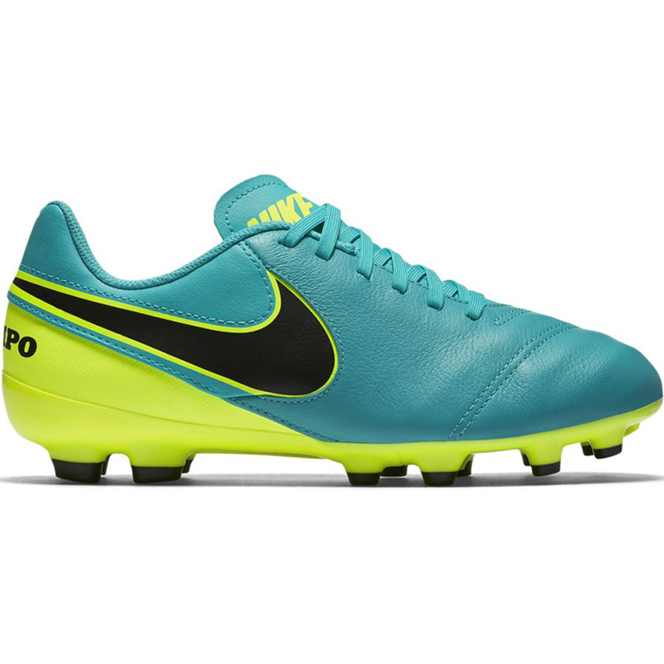 Buty piłkarskie Nike Tiempo Legend VI FG JR 819186 307
