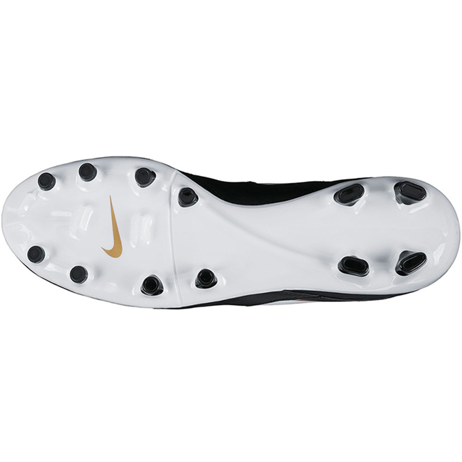 Buty piłkarskie Nike Tiempo Mystic V FG 819236 010 - obrazek 2