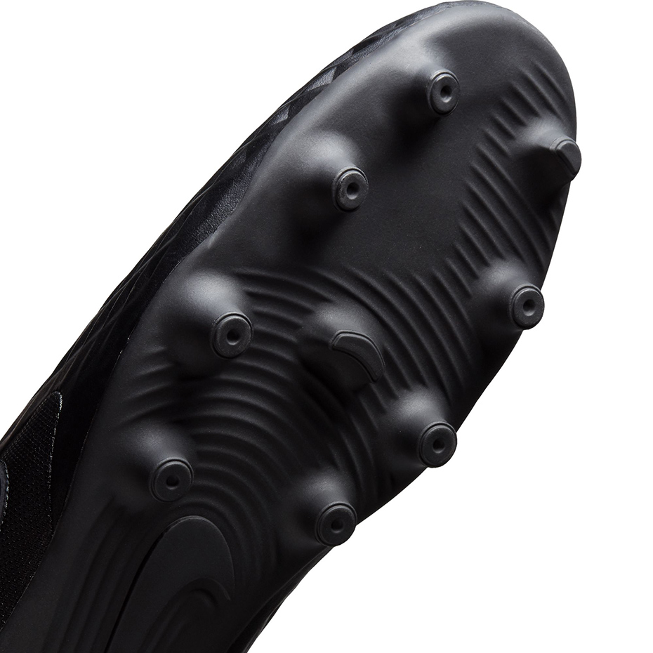 Buty piłkarskie Nike Tiempo Legend 8 Club FG/MG AT6107 010 - obrazek 6
