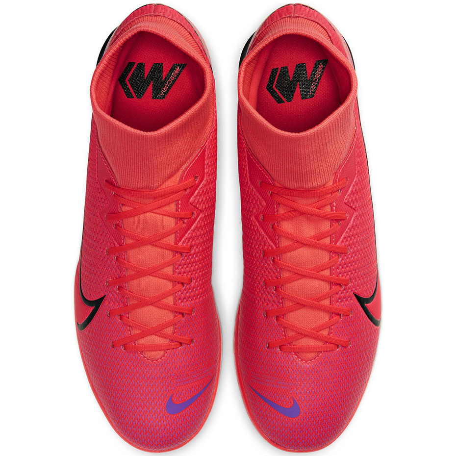 Buty piłkarskie Nike Mercurial Superfly 7 Academy IC AT7975 606 - obrazek 2