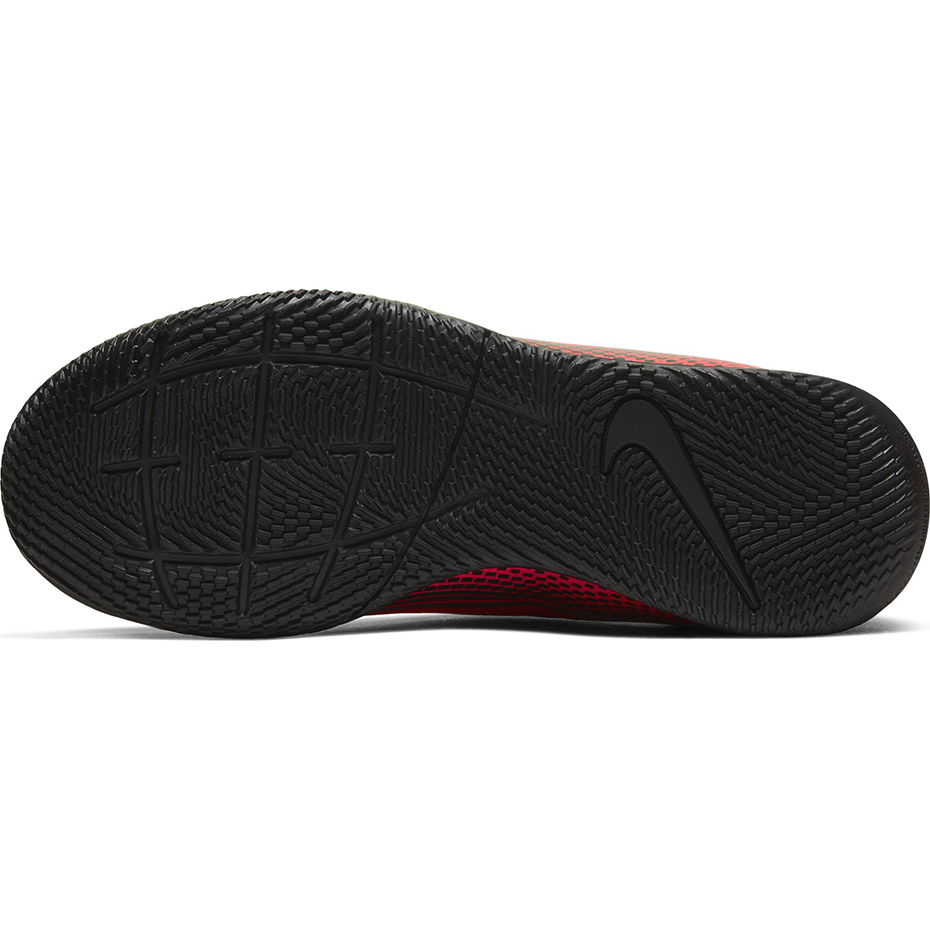 Buty piłkarskie Nike Mercurial Superfly 7 Club IC JUNIOR AT8153 606 - obrazek 6