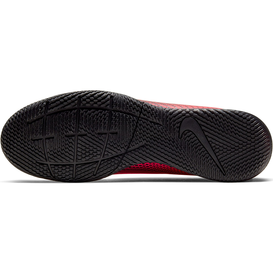 Buty piłkarskie Nike Mercurial Vapor 13 Club IC AT7997 606 - obrazek 7