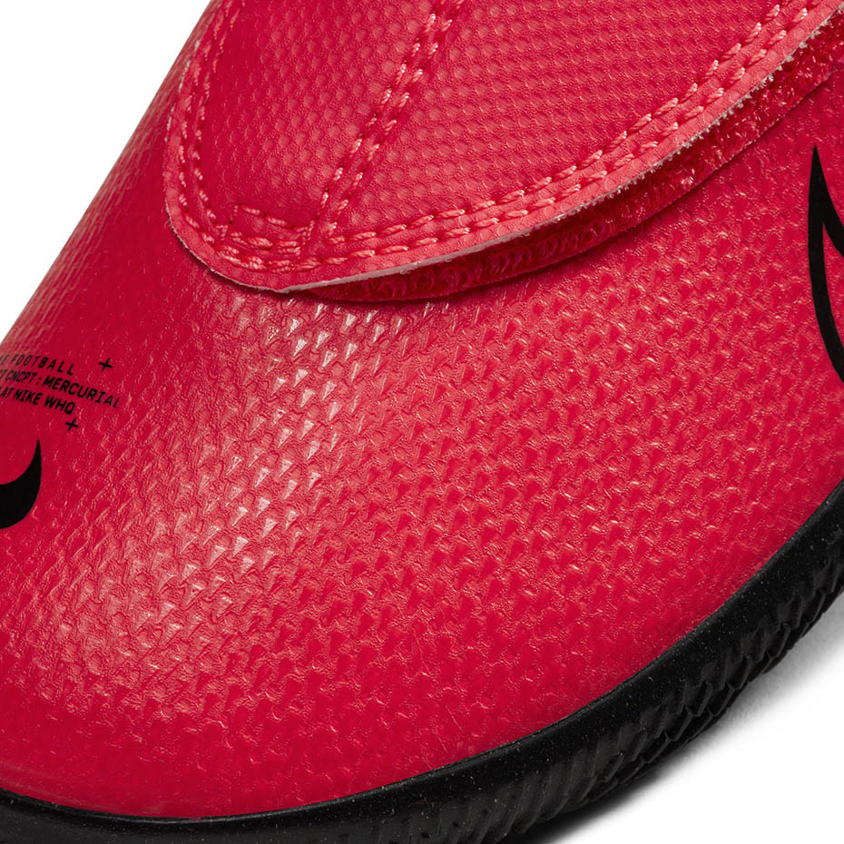 Buty piłkarskie Nike Mercurial Vapor 13 Club IC PS(V)JUNIOR AT8170 606 - obrazek 4