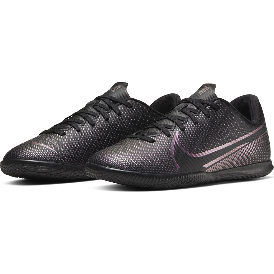 Buty piłkarskie Nike Mercurial Vapor 13 Club IC JUNIOR AT8169 010 - obrazek 6