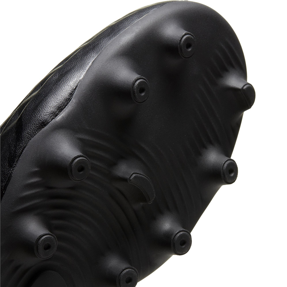 Buty piłkarskie Nike Tiempo Legend 8 Club FG/MG JUNIOR AT5881 010 - obrazek 5