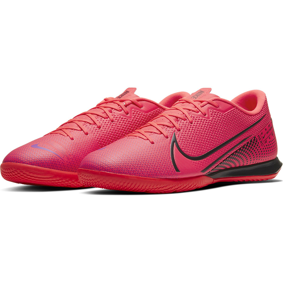 Buty piłkarskie Nike Mercurial Vapor 13 Academy IC AT7993 606 - obrazek 4