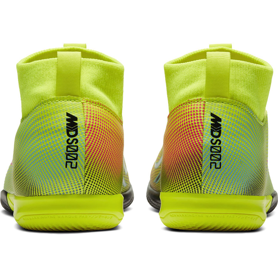 Buty piłkarskie Nike Mercurial Superfly 7 Academy MDS IC JUNIOR BQ5529 703 - obrazek 7