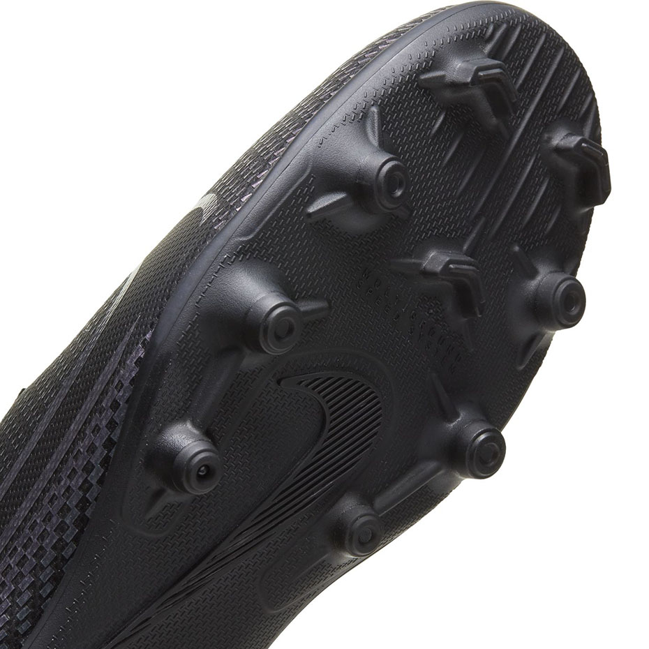 Buty piłkarskie Nike Mercurial Vapor 13 Club FG/MG AT7968 010 - obrazek 6