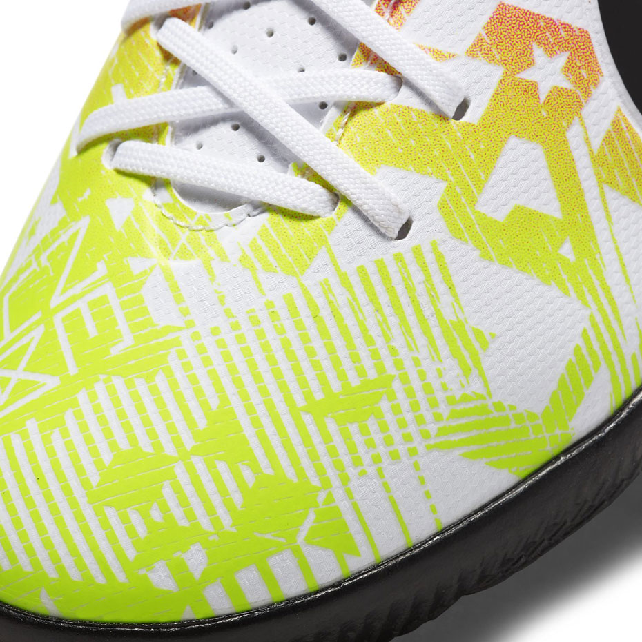 Buty piłkarskie Nike Mercurial Vapor 13 Academy NJR IC JUNIOR AT8139 104 - obrazek 6