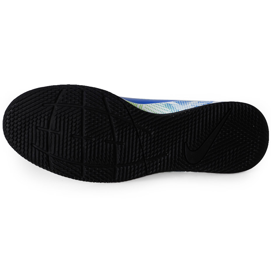 Buty piłkarskie Nike Mercurial Vapor 13 Academy NJR TF AT7995 104 - obrazek 2