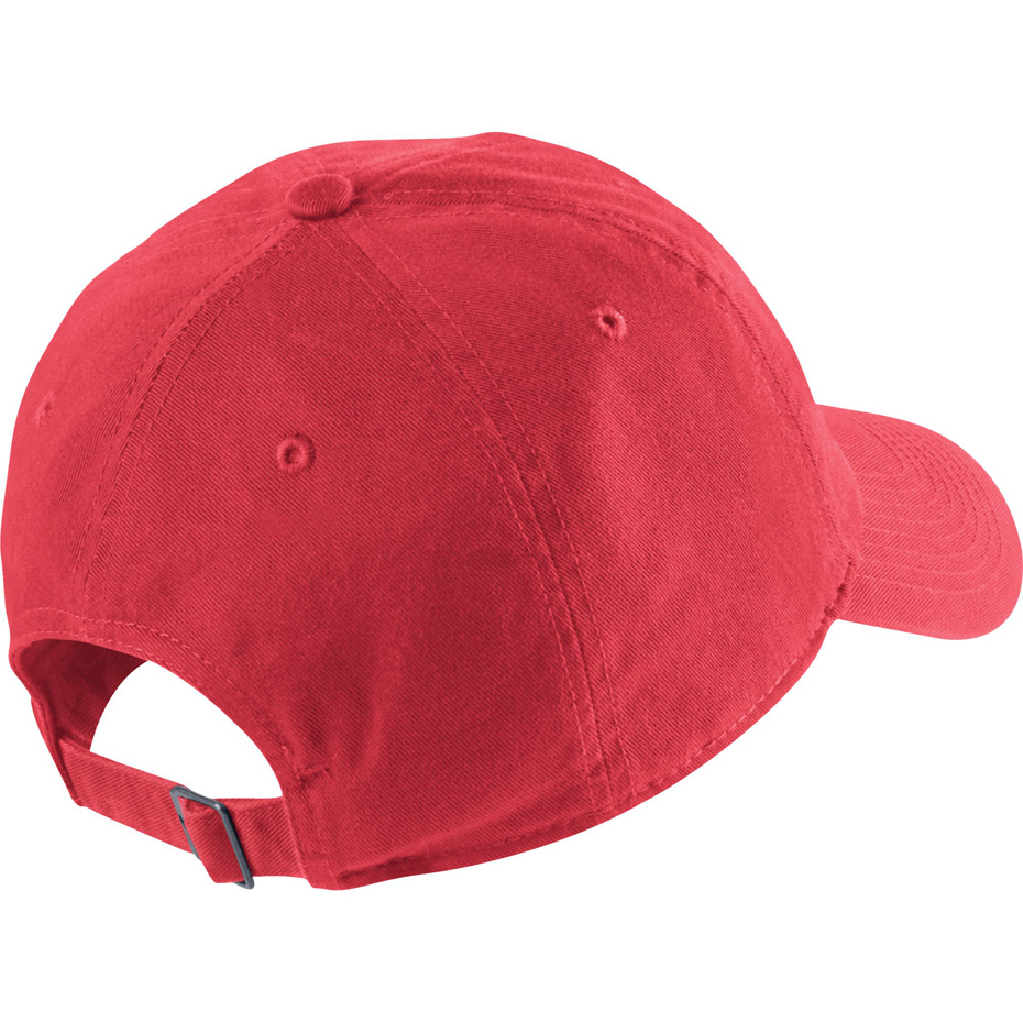 CZAPKA NIKE Z DASZKIEM SWOOSH CAP H86 czerwona 546126 658 - obrazek 2
