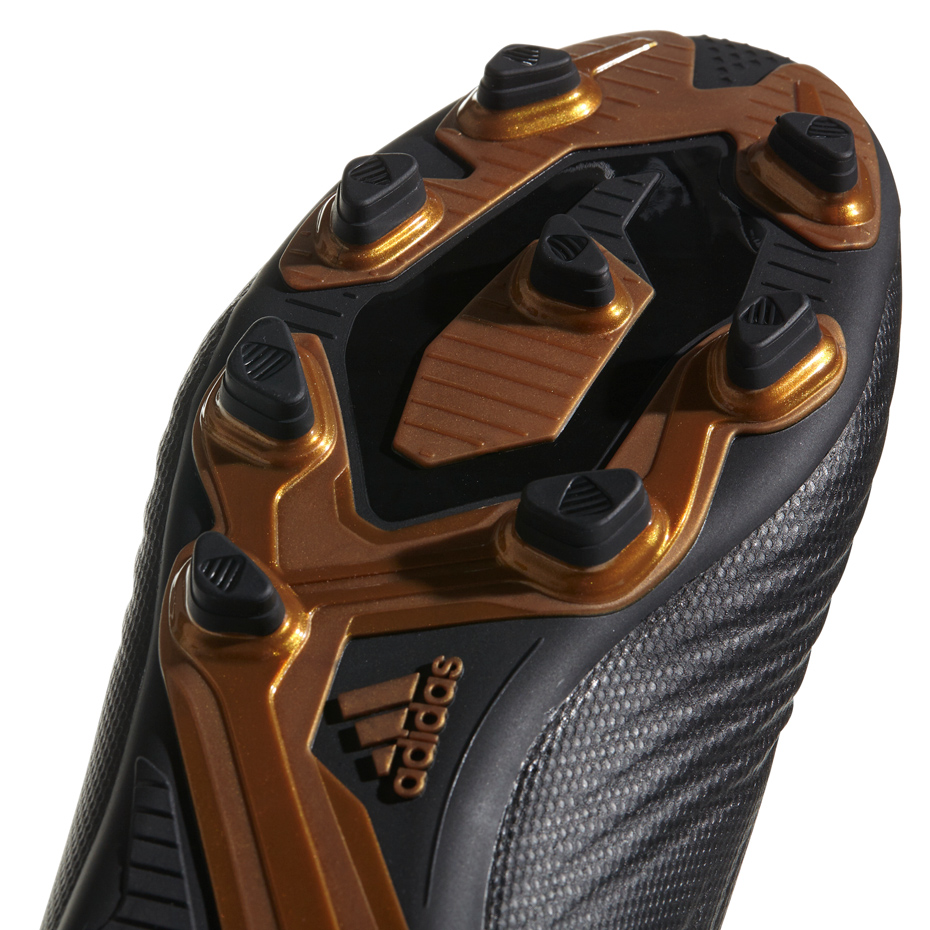Buty piłkarskie adidas Predator 18.4 FxG CP9265 - obrazek 6