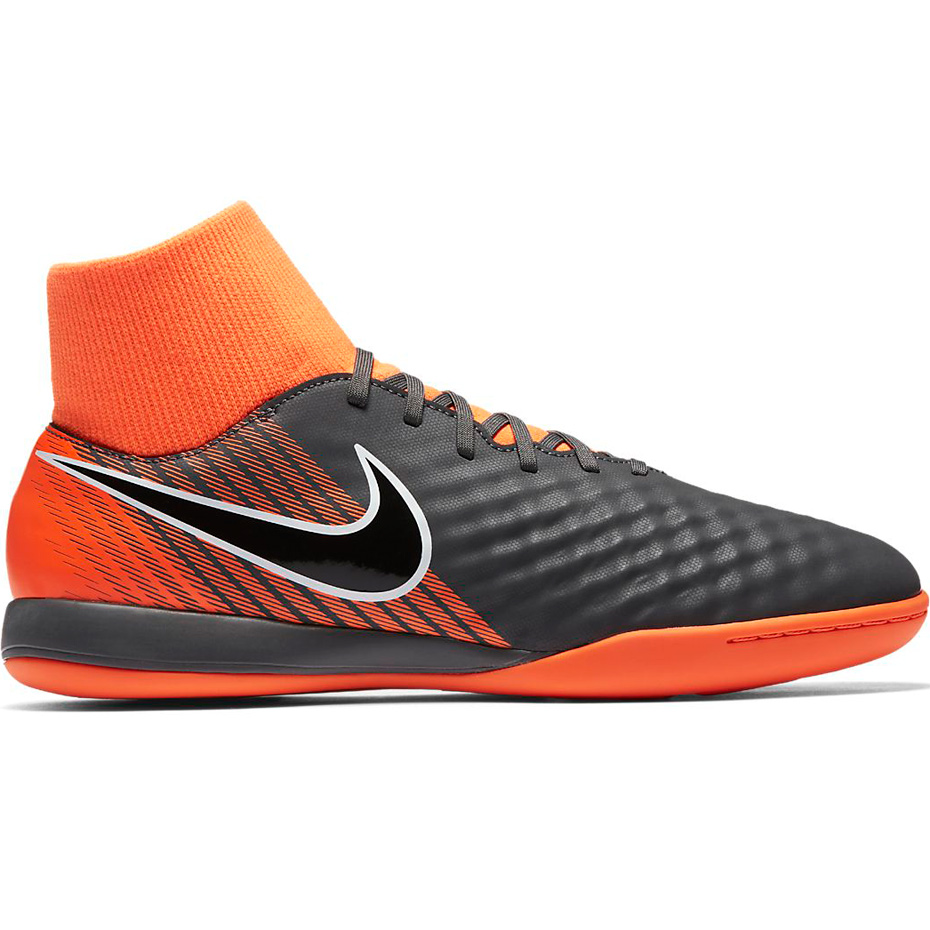 Buty piłkarskie Nike Magista Obra X 2 Academy DF IC AH7309 080