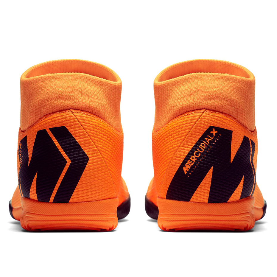 Buty piłkarskie Nike Mercurial Superfly X 6 Academy IC AH7369 810 - obrazek 4