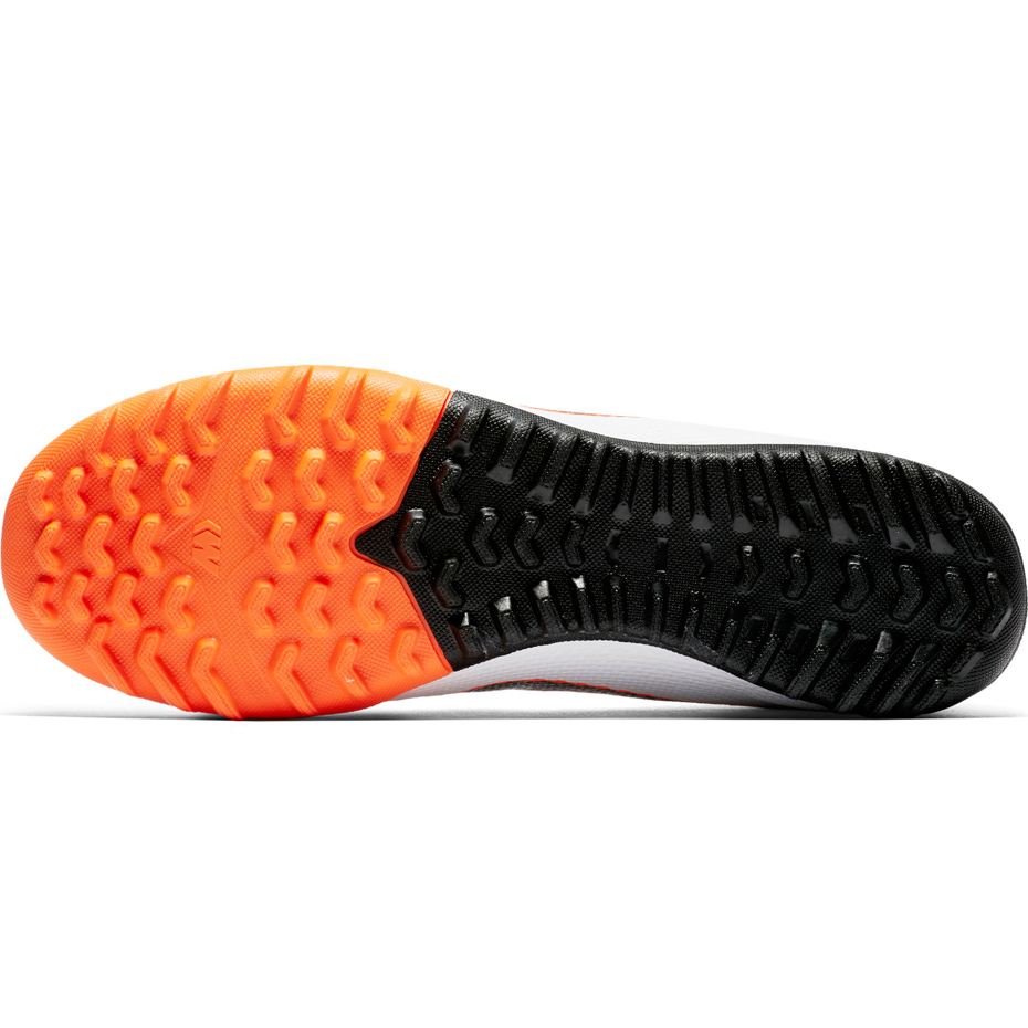 Buty piłkarskie Nike Mercurial Superfly X 6 Academy TF AH7370 107 - obrazek 6