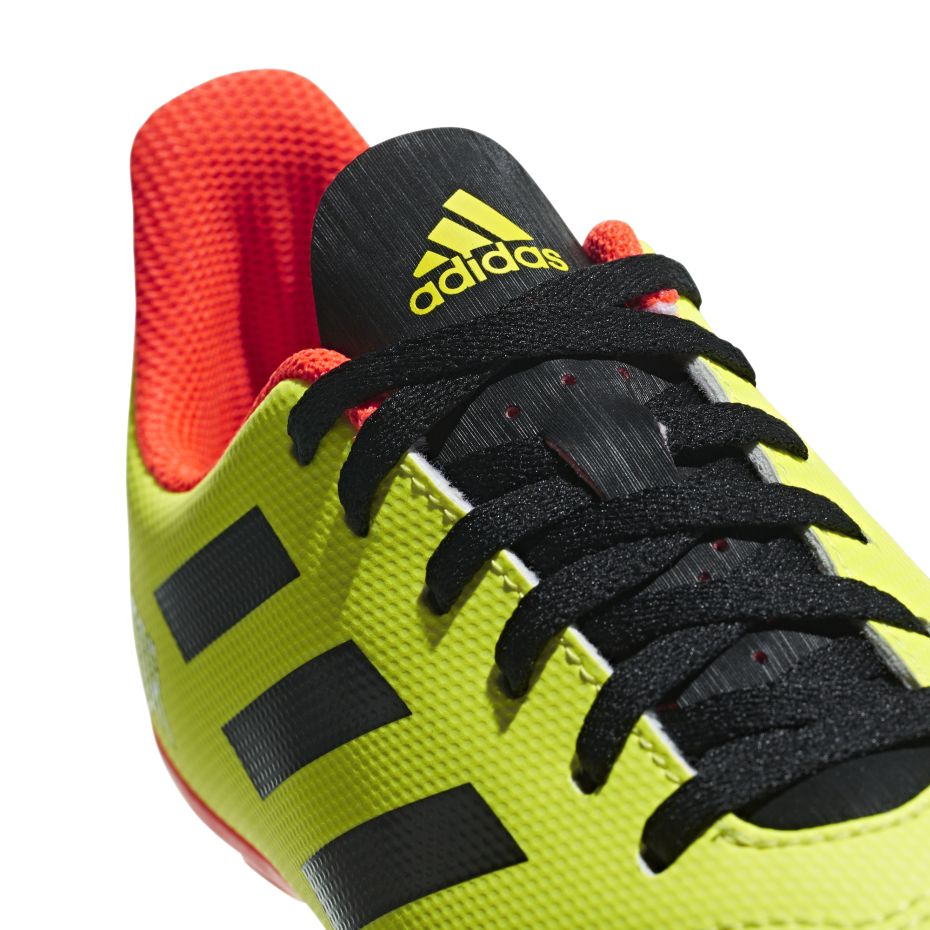 Buty piłkarskie adidas Predator 18.4 FxG JR DB2321 - obrazek 5
