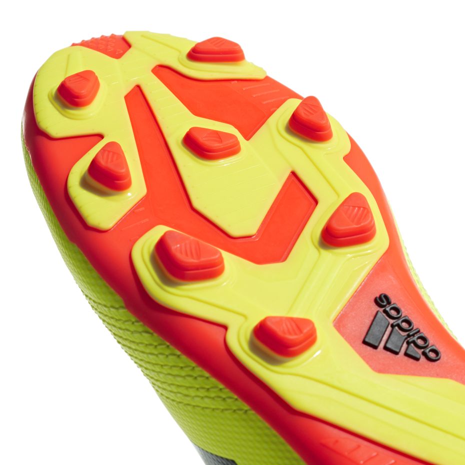 Buty piłkarskie adidas Predator 18.4 FxG JR DB2321 - obrazek 6