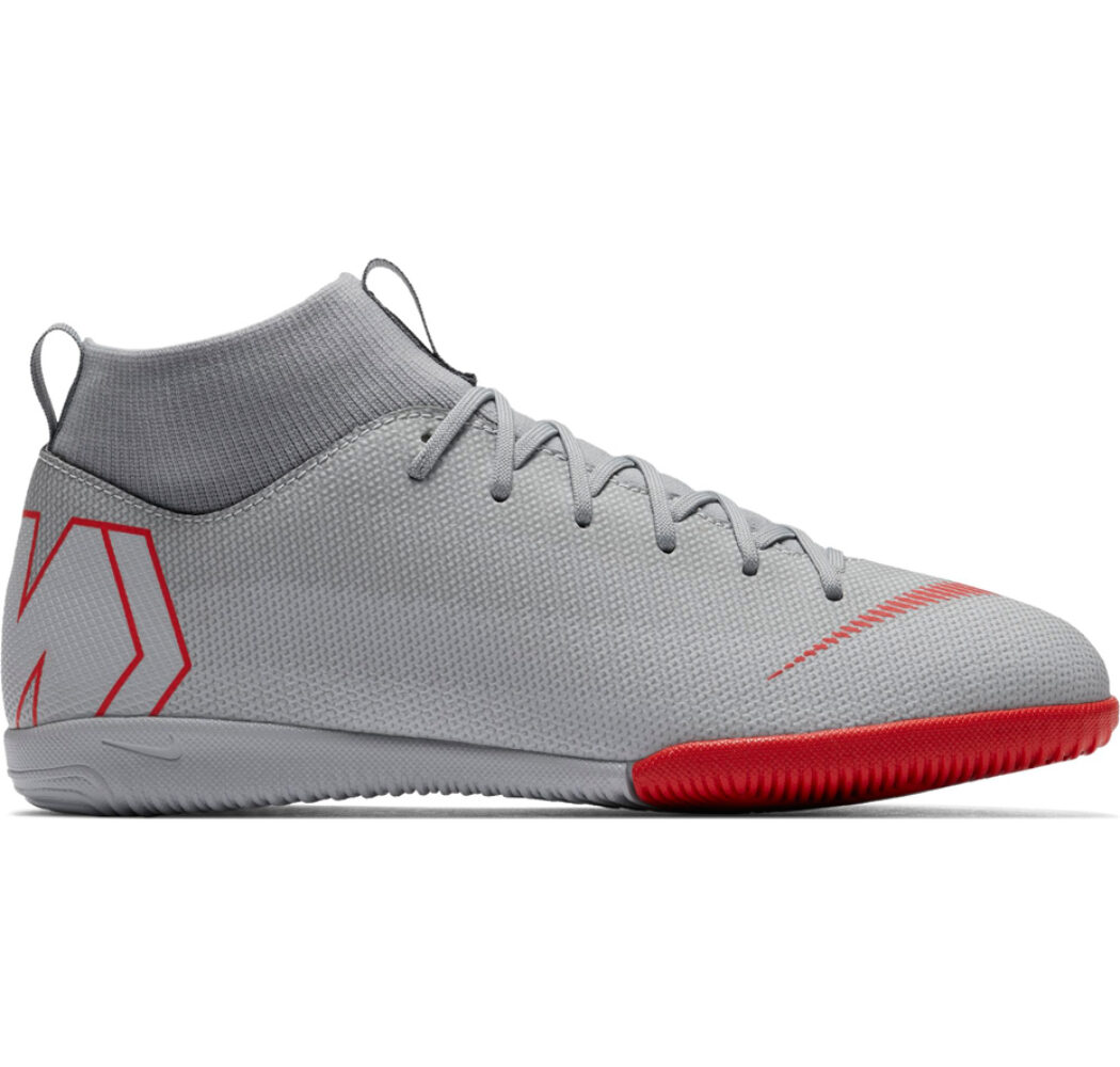 Buty piłkarskie Nike Mercurial Superfly X 6 Academy IC JR AH7343 060