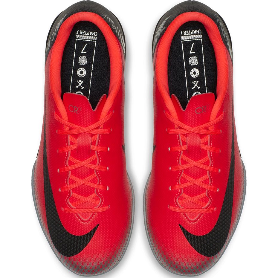 Buty piłkarskie Nike Mercurial Vapor X 12 Academy GS CR7 IC JR AJ3099 600 - obrazek 2