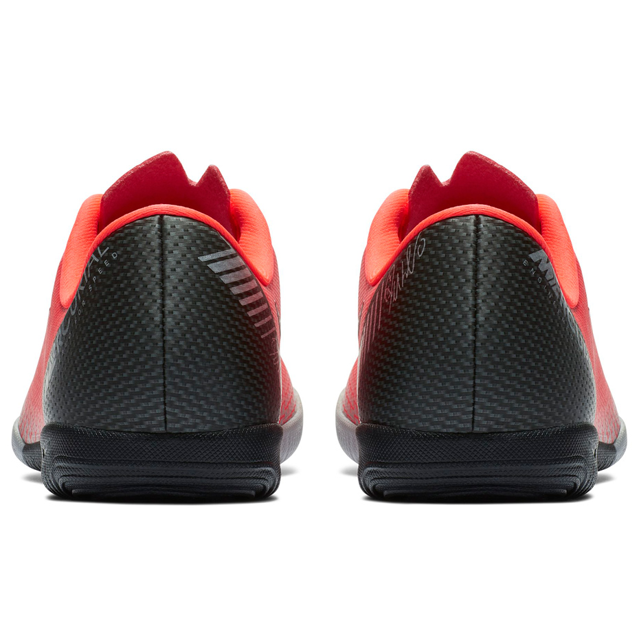 Buty piłkarskie Nike Mercurial Vapor X 12 Academy GS CR7 IC JR AJ3099 600 - obrazek 5