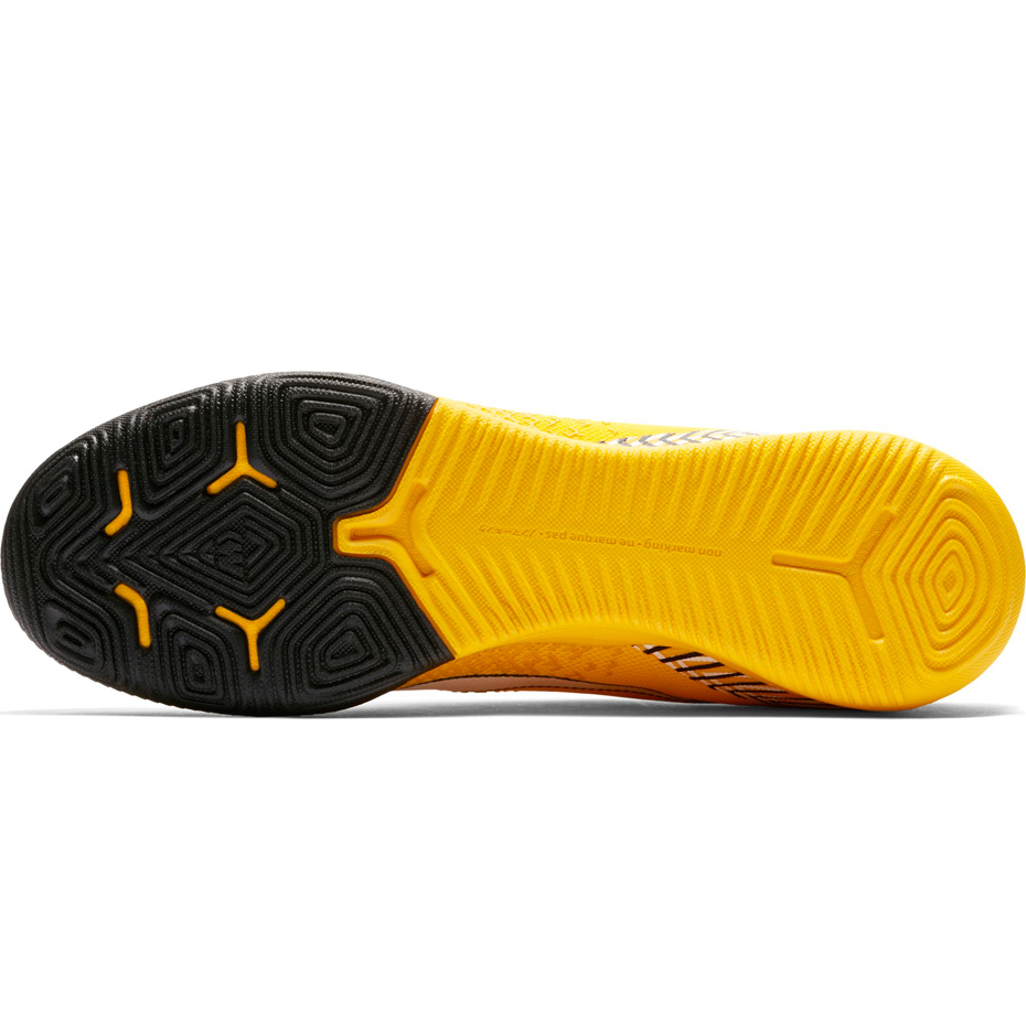 Buty piłkarskie Nike Mercurial Vapor 12 Pro Neymar IC AO4496 710 - obrazek 7
