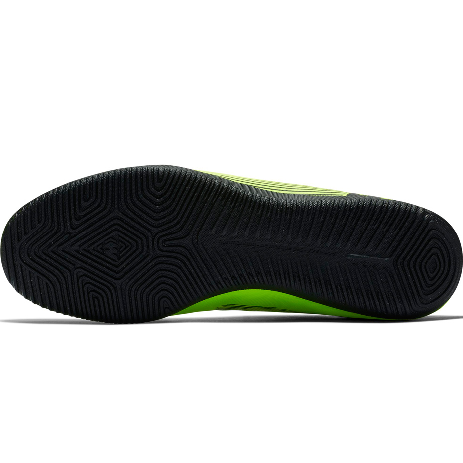 Buty piłkarskie Nike Mercurial Superfly X 6 Club IC AH7371 701 - obrazek 6