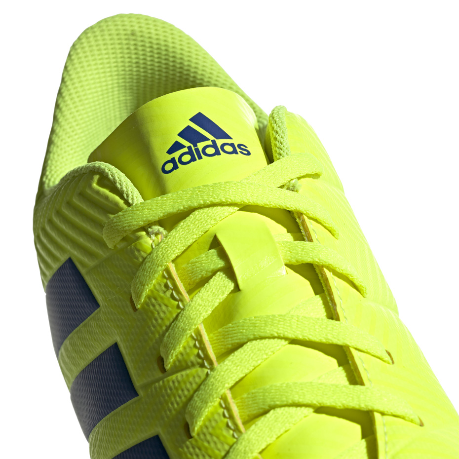 Buty piłkarskie adidas Nemeziz 18.4 FxG żółte BB9440 - obrazek 7