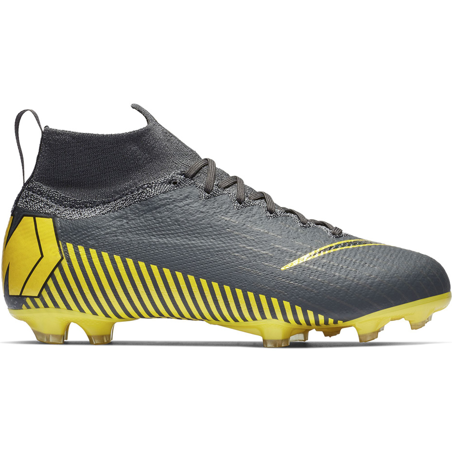 Buty piłkarskie Nike Mercurial Superfly 6 Elite FG JR AH7340 070