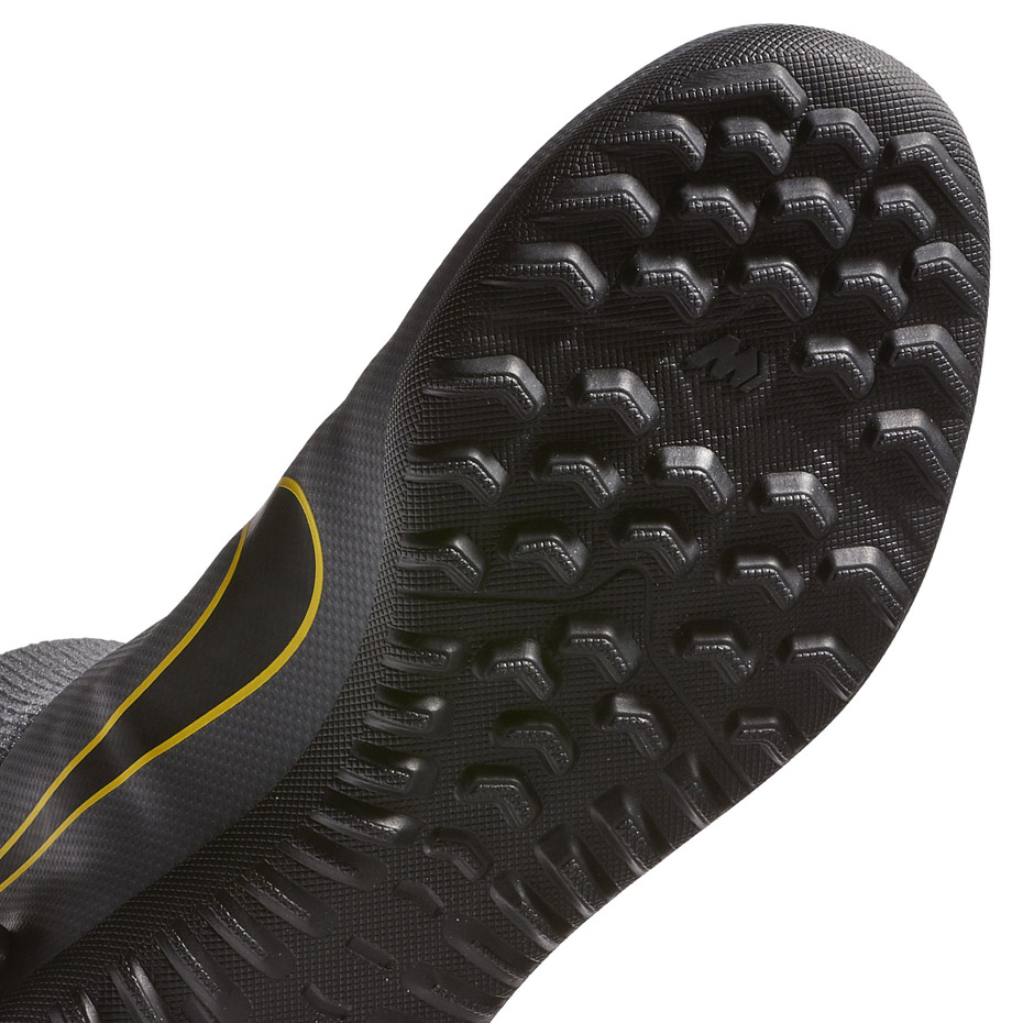 Buty piłkarskie Nike Mercurial Superfly X 6 Club TF JR AH7345 070 - obrazek 7