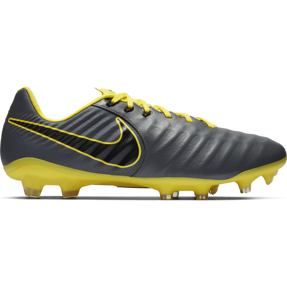 Buty piłkarskie Nike Tiempo Legend 7 Pro FG AH7241 070