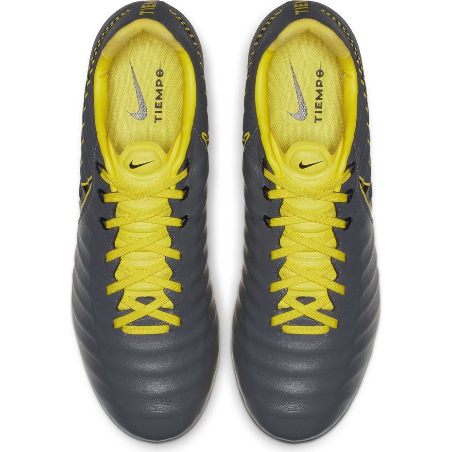 Buty piłkarskie Nike Tiempo Legend 7 Pro FG AH7241 070 - obrazek 3