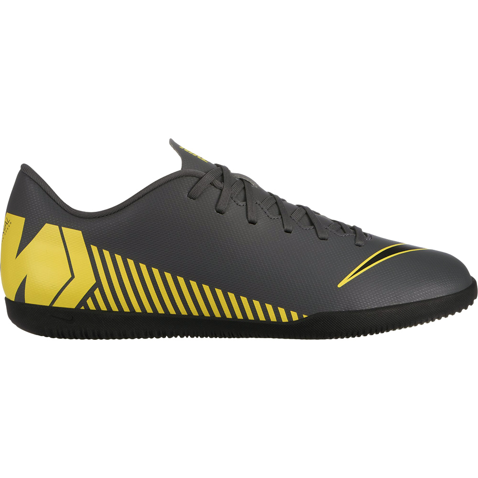 Buty piłkarskie Nike Mercurial Vapor X 12 Club IC AH7385 070