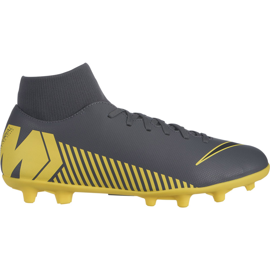 Buty piłkarskie Nike Mercurial Superfly 6 Club MG AH7363 070