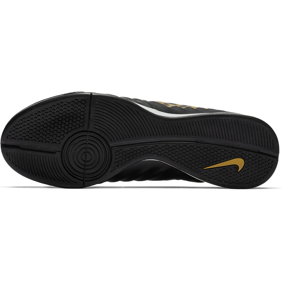 Buty piłkarskie Nike Tiempo Legend 7 Academy IC AH7244 077 - obrazek 4
