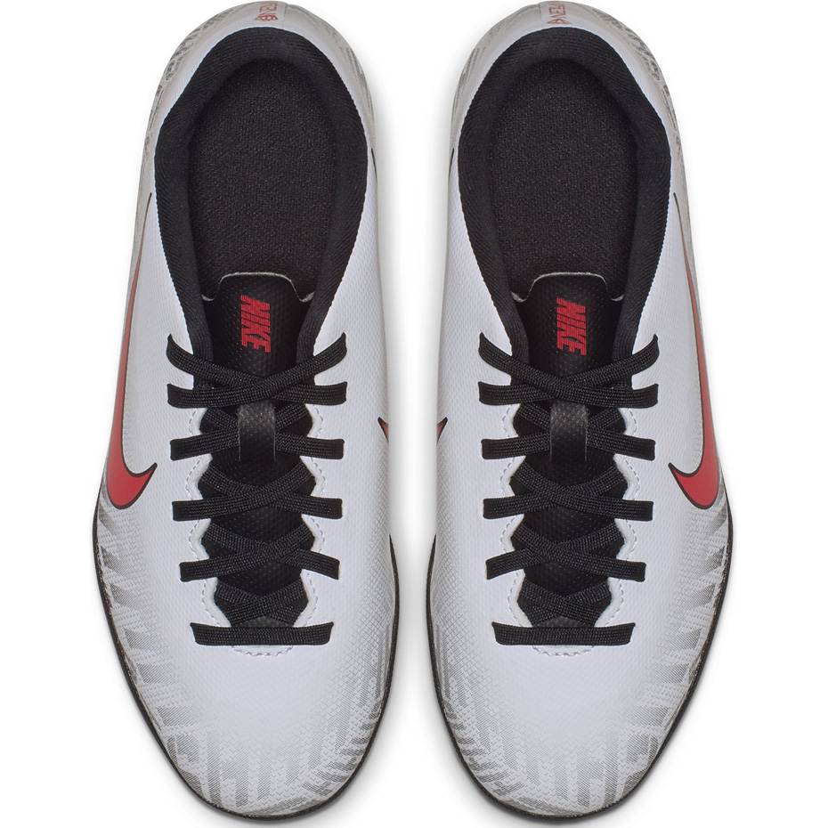 Buty piłkarskie Nike Mercurial Neymar Vapor 12 Club IC JR AV4763 170 - obrazek 3