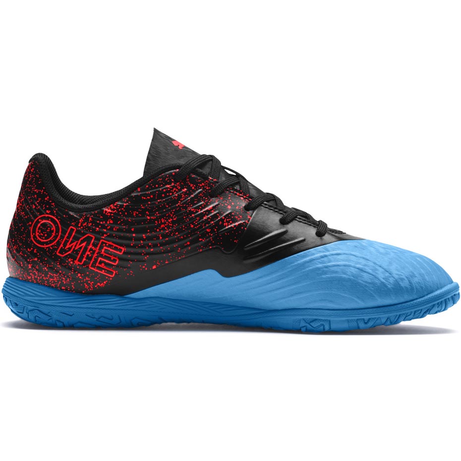 Buty piłkarskie Puma ONE 19.4 IT JR 105504 01