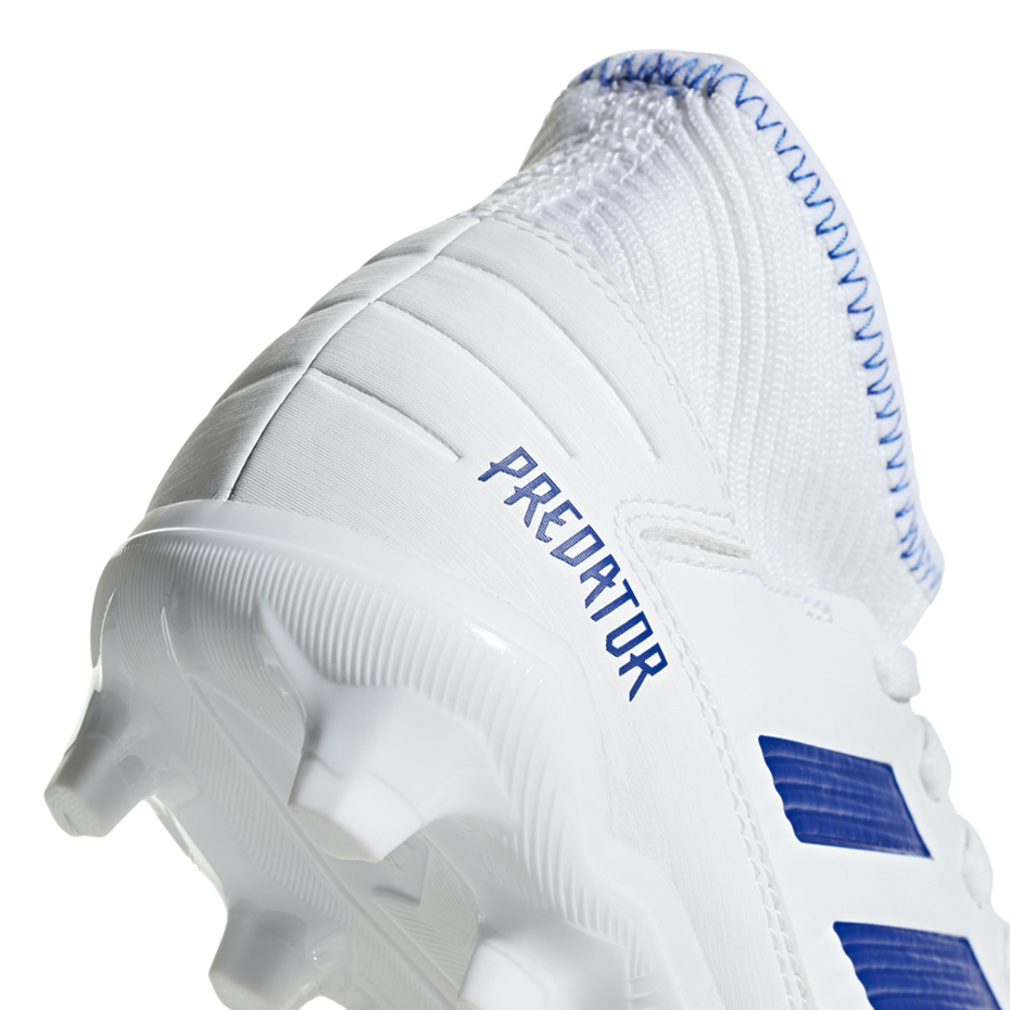 Buty piłkarskie adidas Predator 19.3 FG JR CM8535 - obrazek 5