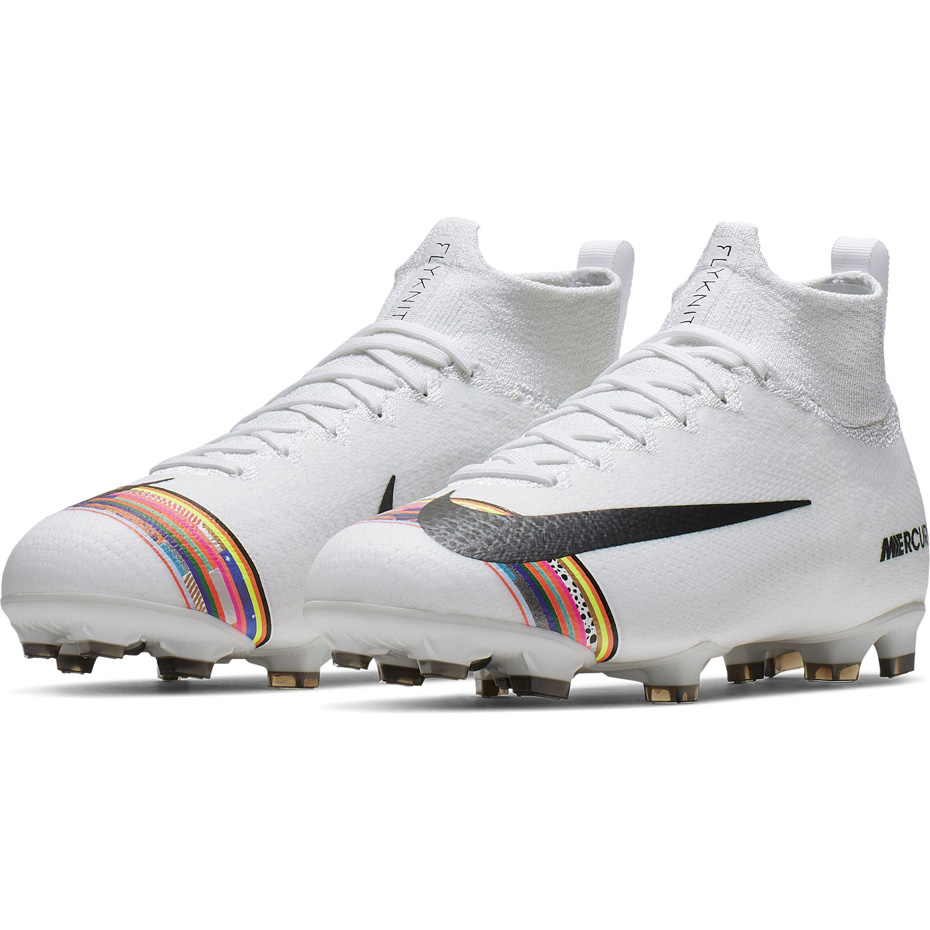 Buty piłkarskie Nike Superfly 6 Elite FG JR AJ3086 109 - obrazek 4