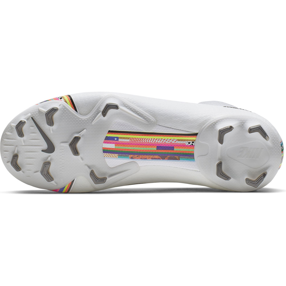 Buty piłkarskie Nike Superfly 6 Elite FG JR AJ3086 109 - obrazek 7